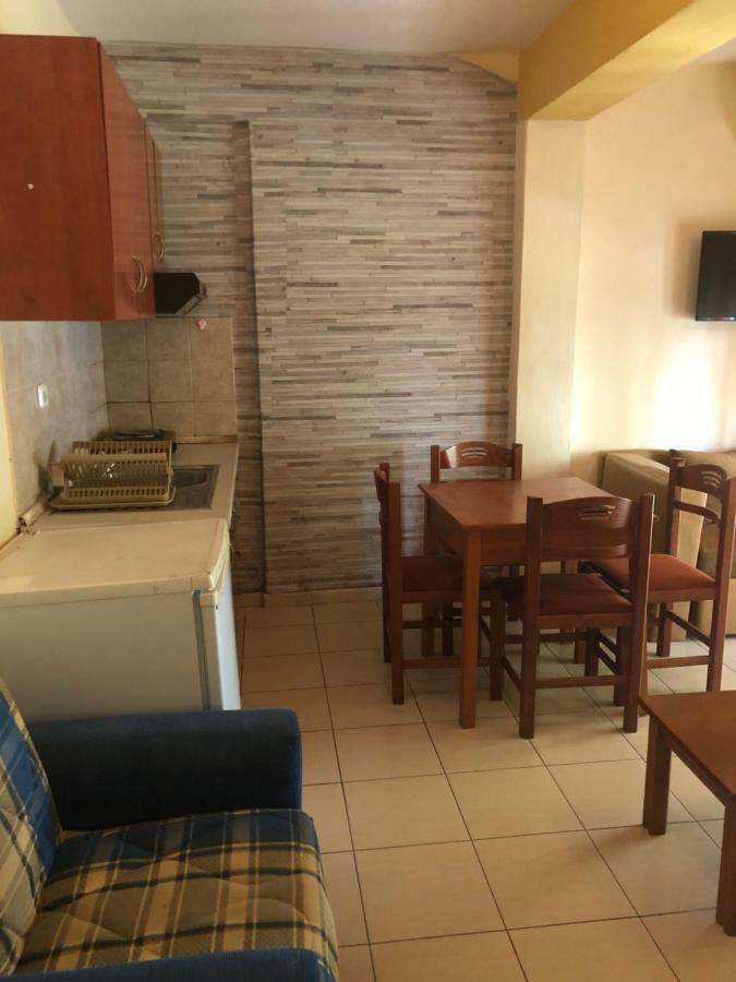 Apartments Gregory & George Ханиоти Екстериор снимка